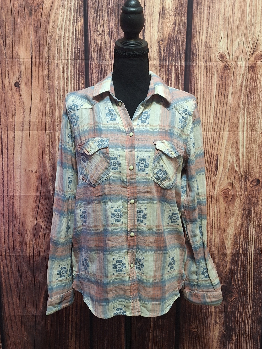 American Eagle Outfitters Western Plaid Flannel Womens Size Medium